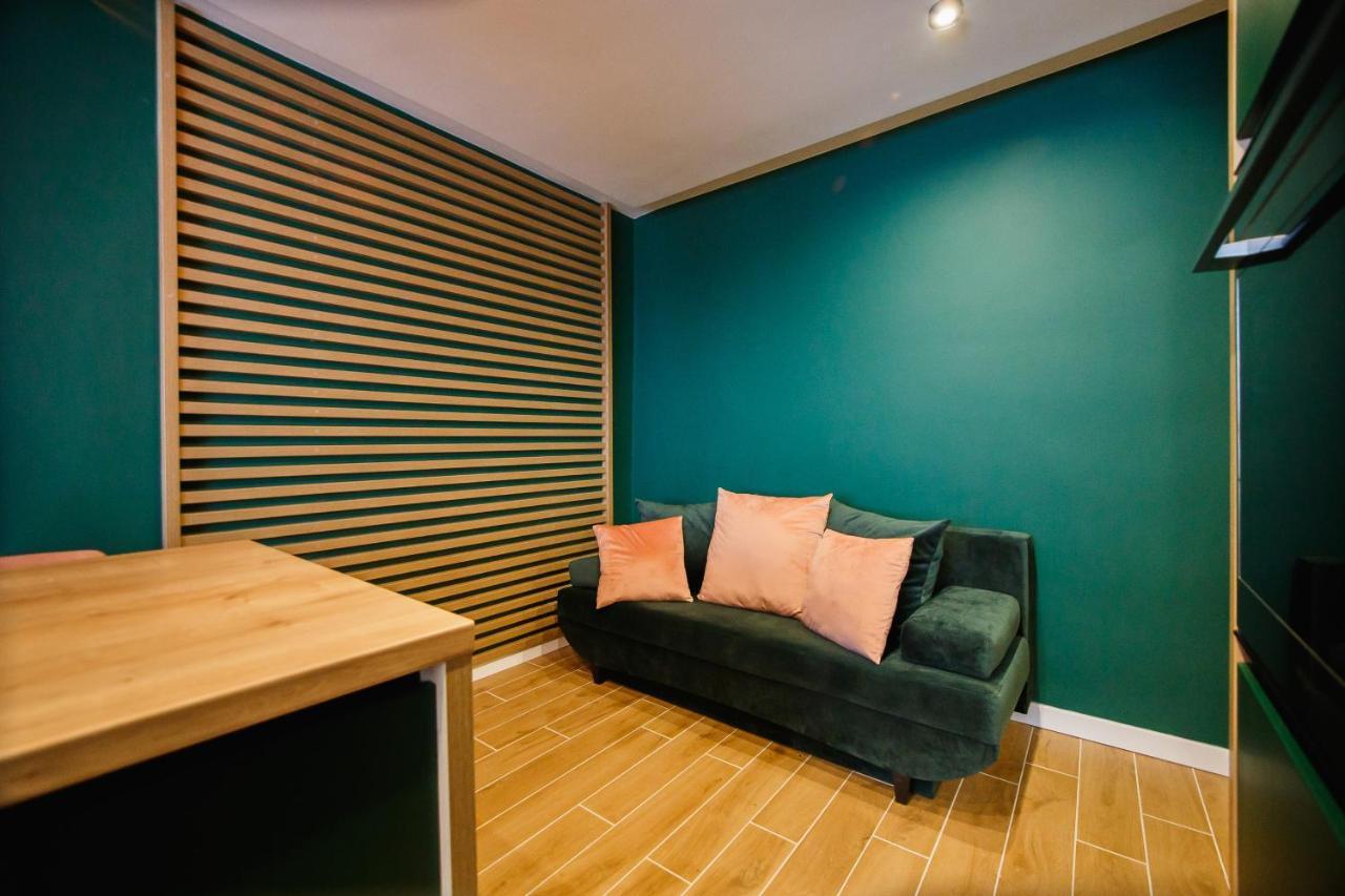 Green Velvet City Retreat Oradea Luaran gambar